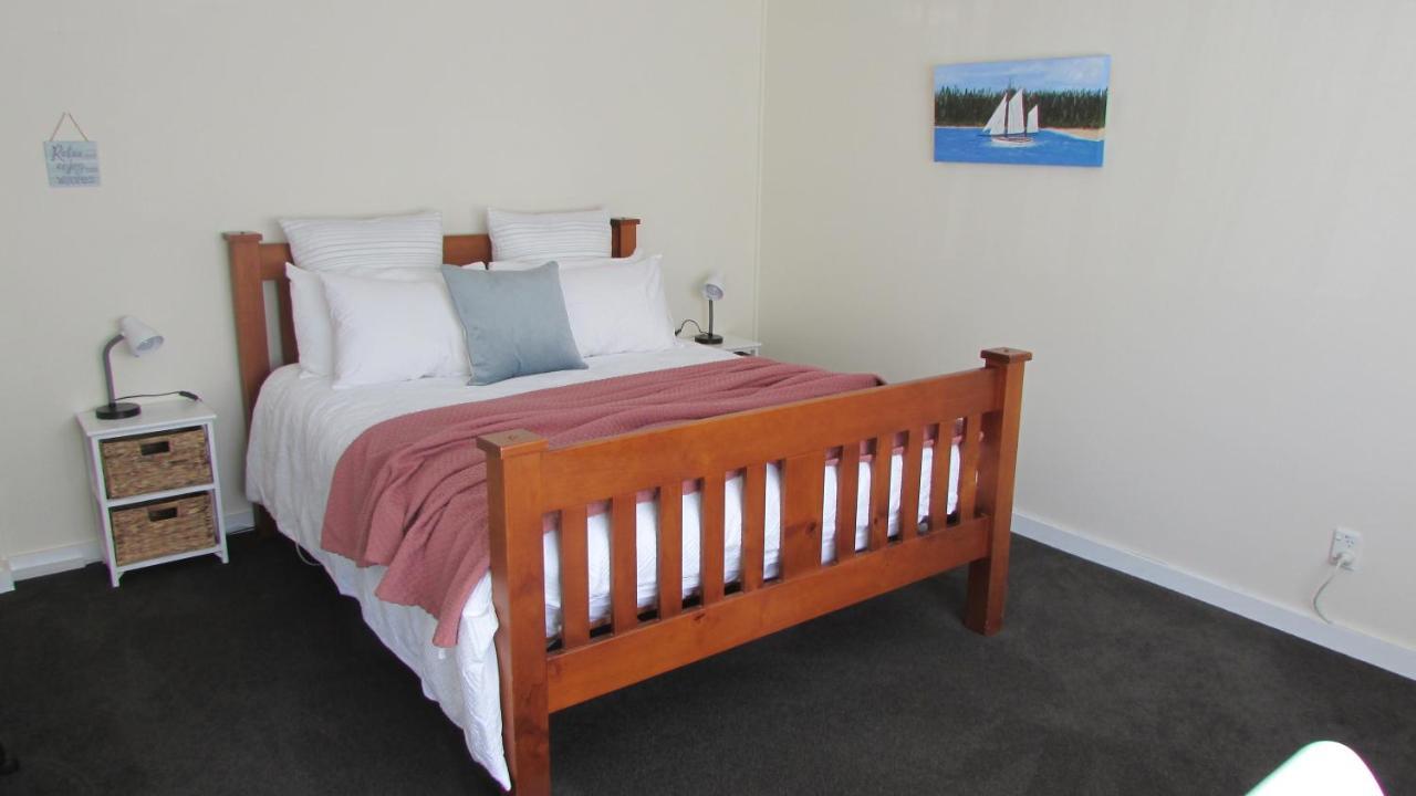 Cozy Haven - Waihi Apartment Екстериор снимка